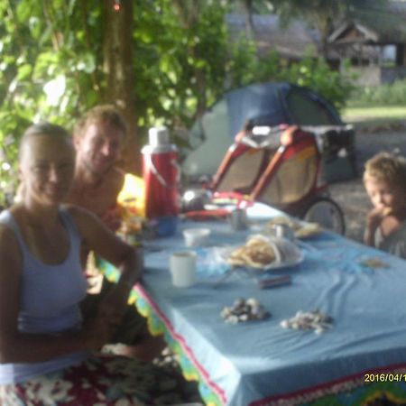 Dolphin View Beach Hotel Ndoma Esterno foto